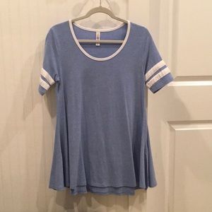 Lularoe shirt XS